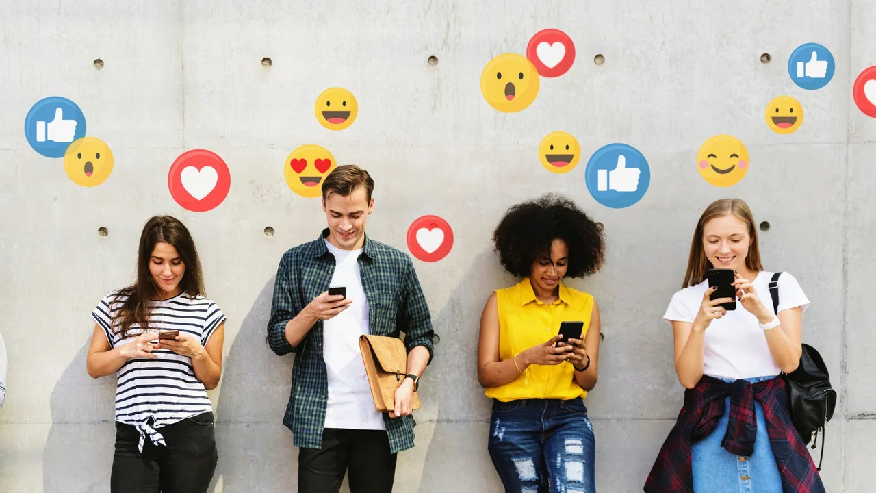 social media identity