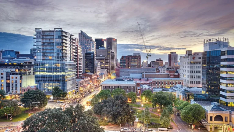 Can Smart Cities Really Be Carbon Neutral?